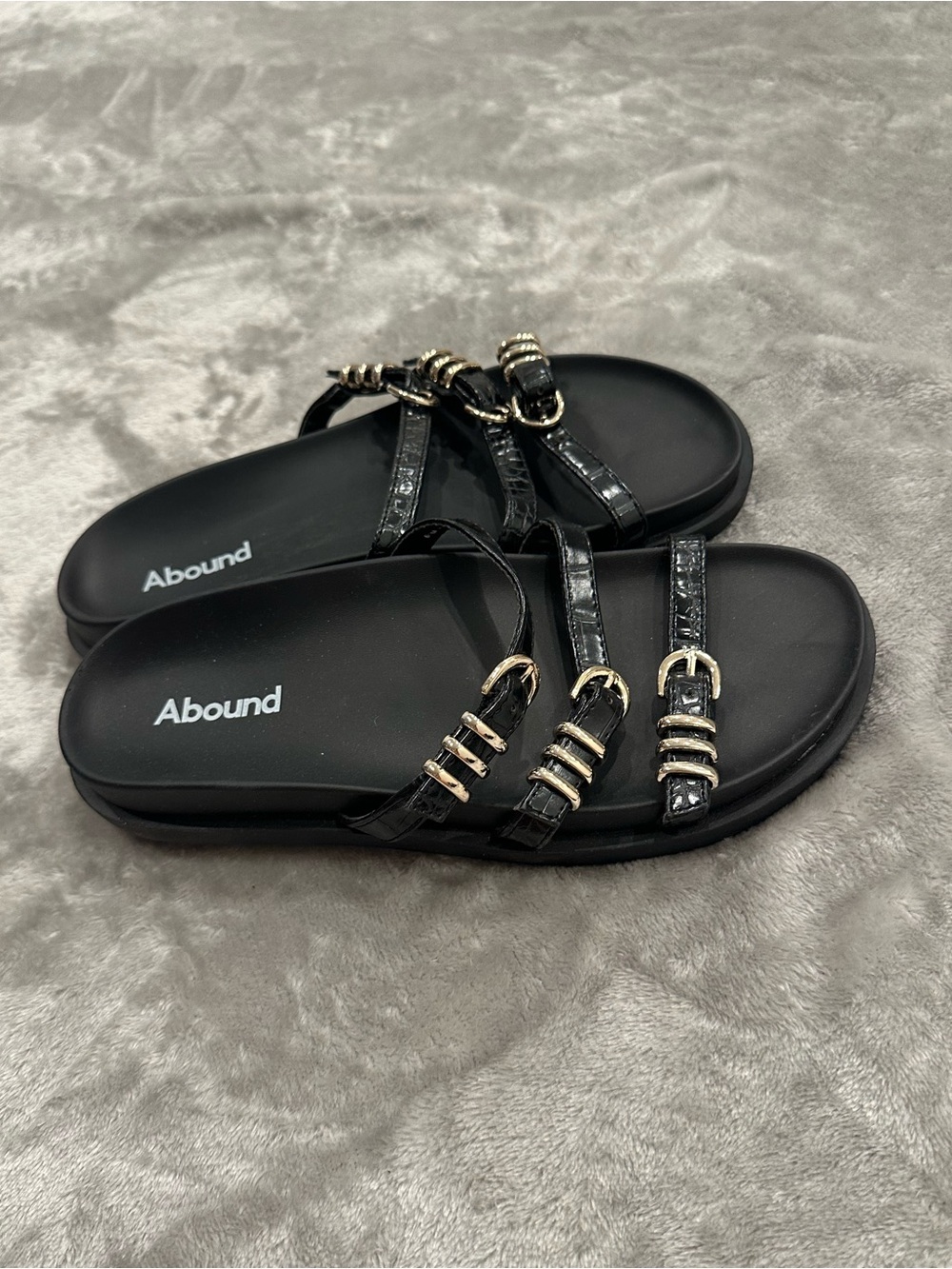Abound Aimee Black Croc Triple Buckle Slide Sandals Size 6.5